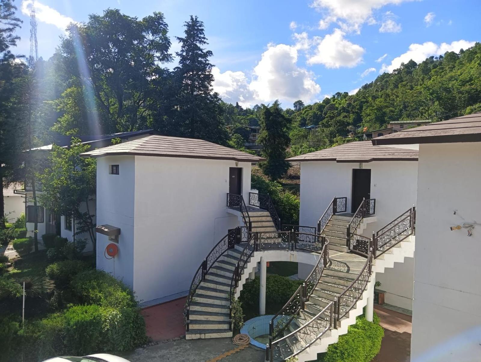 Shikha Resort Ewentbliz Bhīm Tāl Dış mekan fotoğraf