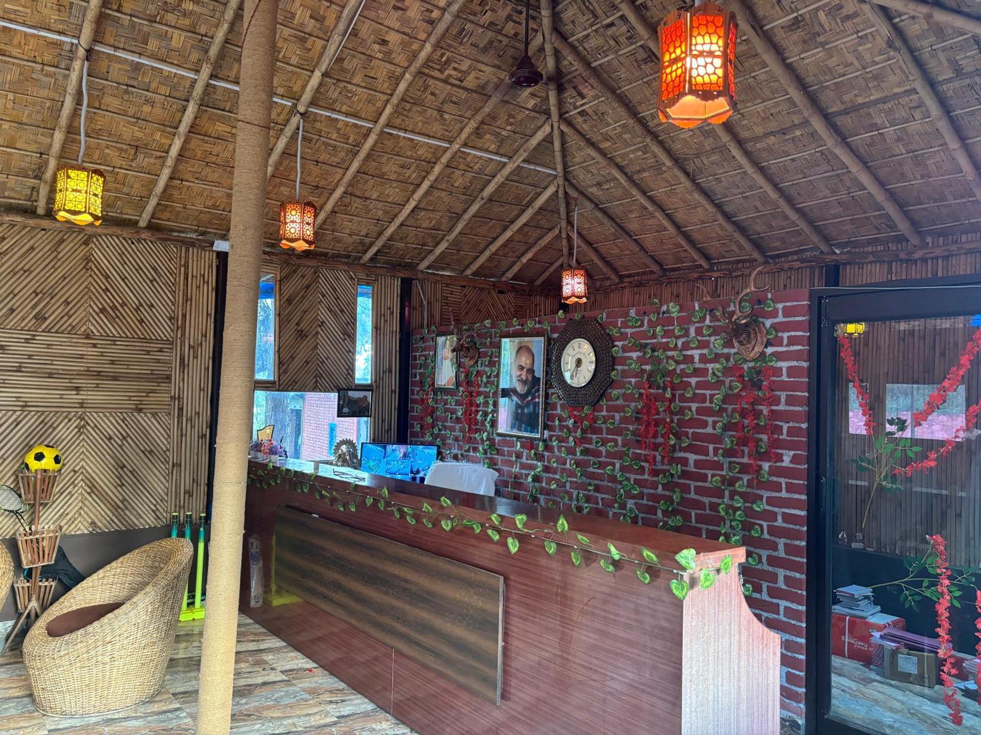 Shikha Resort Ewentbliz Bhīm Tāl Dış mekan fotoğraf
