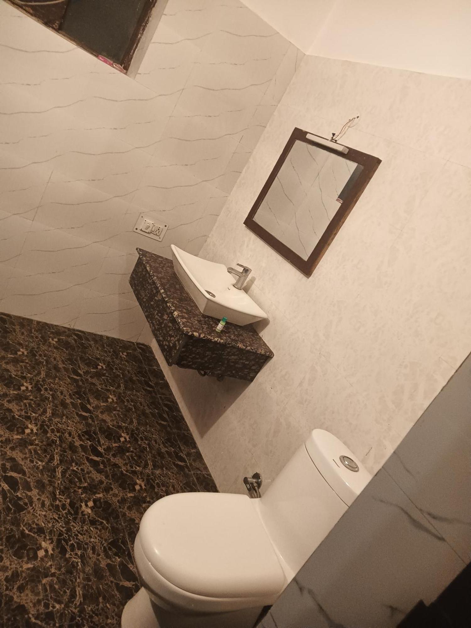 Shikha Resort Ewentbliz Bhīm Tāl Dış mekan fotoğraf