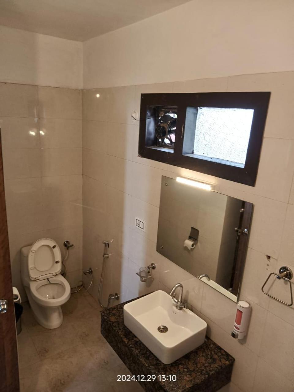 Shikha Resort Ewentbliz Bhīm Tāl Dış mekan fotoğraf